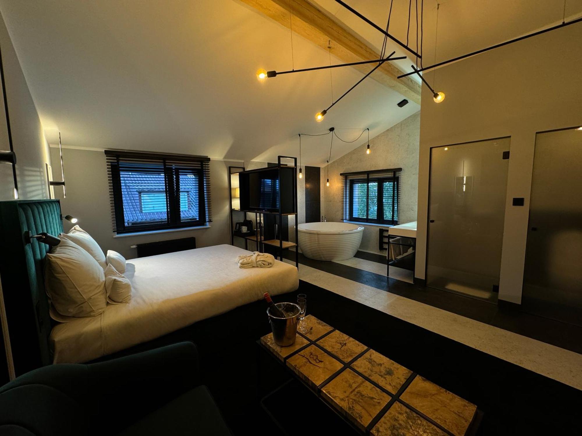 Amber Blue Wellness & Spa (Adults Only) 카르비아 외부 사진