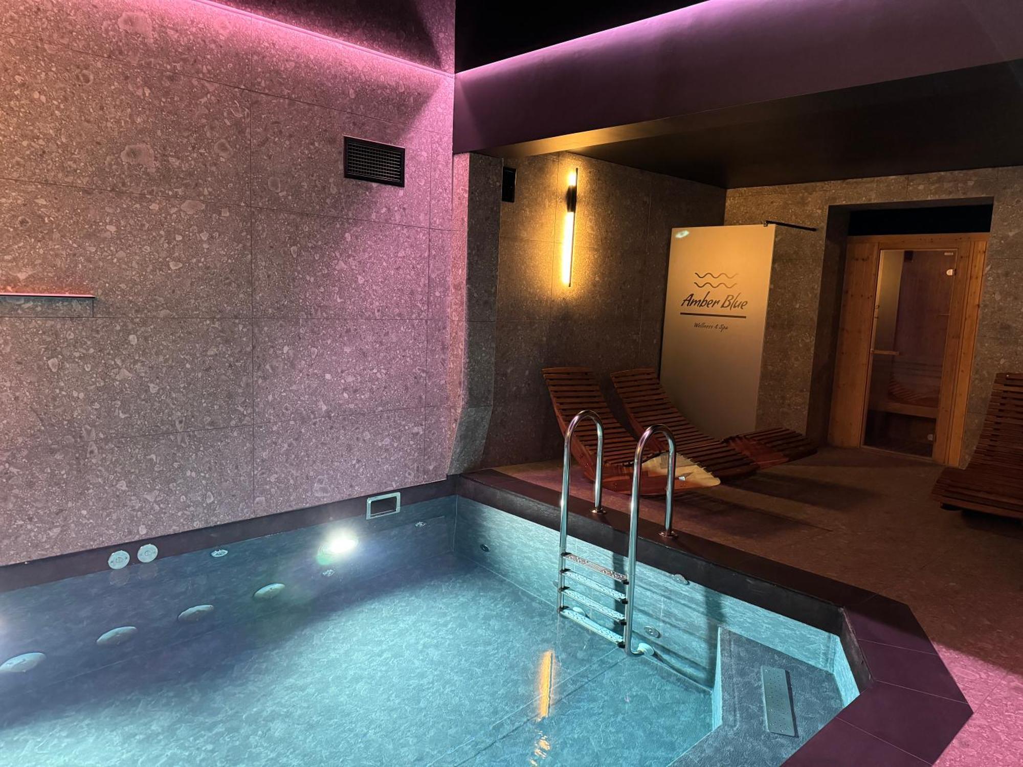 Amber Blue Wellness & Spa (Adults Only) 카르비아 외부 사진